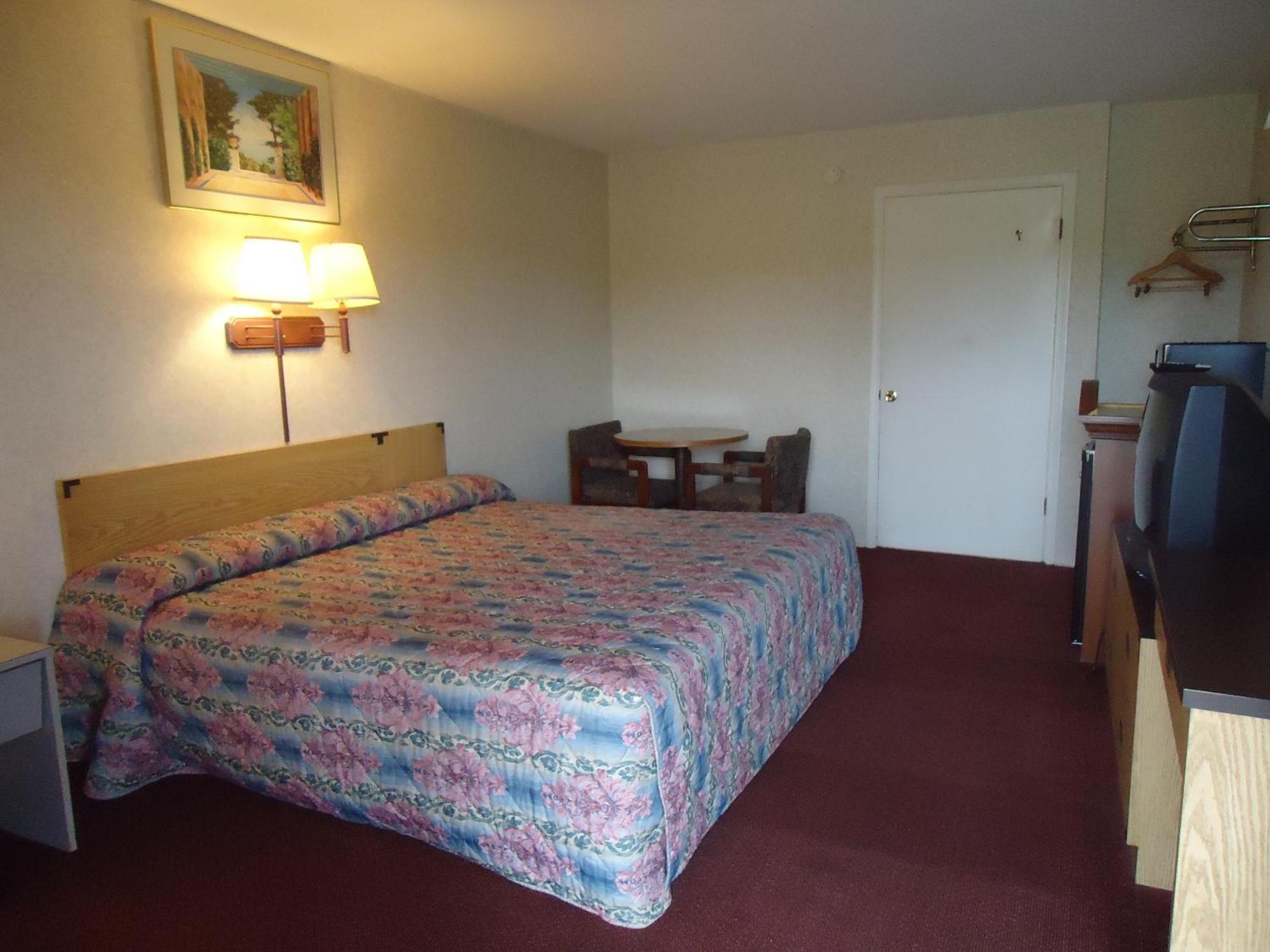 Welborn Motel - Hamptonville Exterior photo