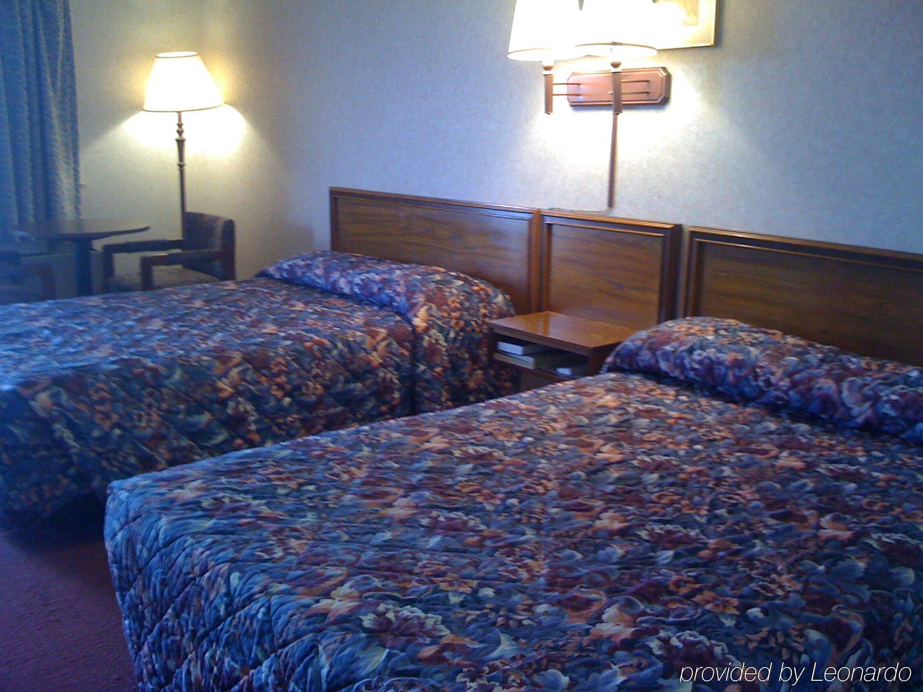 Welborn Motel - Hamptonville Room photo